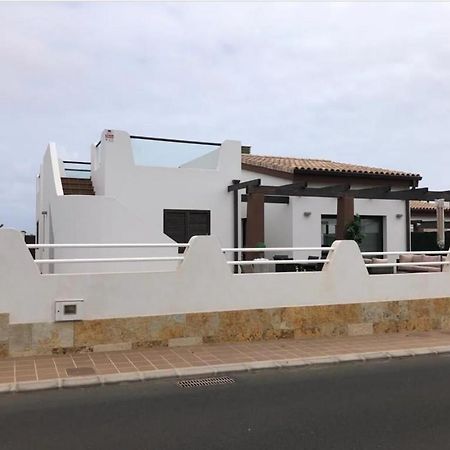 Villa James กาเลตาเดฟุสเต ภายนอก รูปภาพ