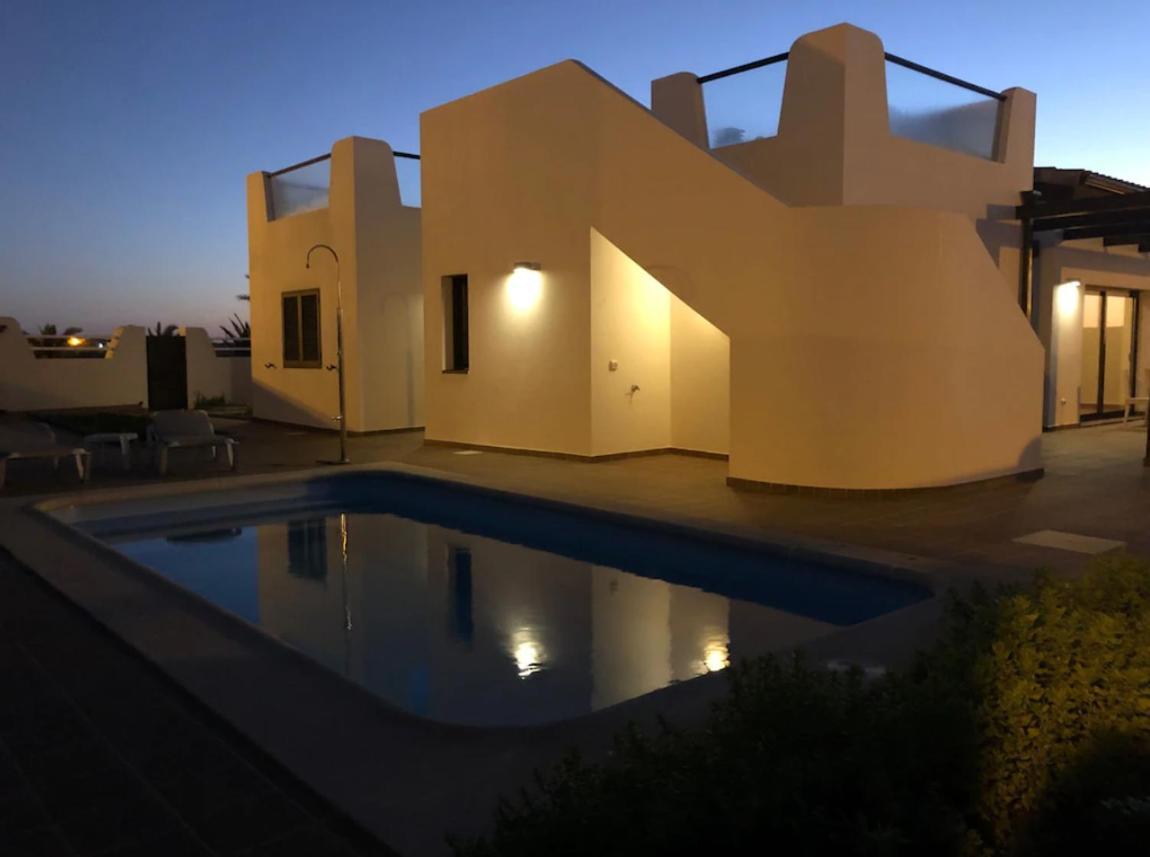 Villa James กาเลตาเดฟุสเต ภายนอก รูปภาพ
